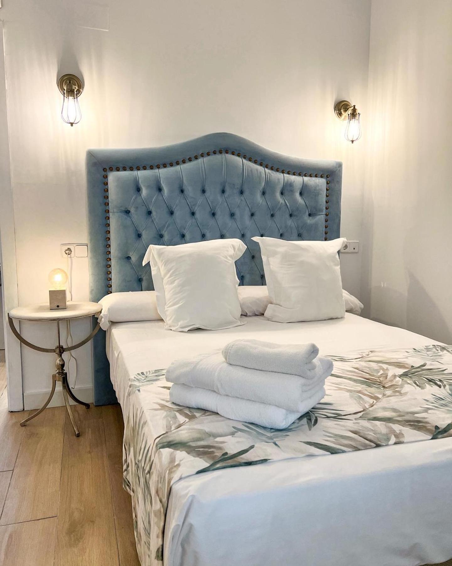 Hostal Servilia Кармона Экстерьер фото